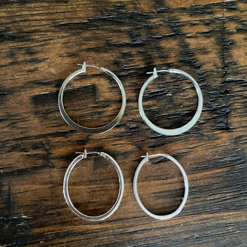 2 pairs of Elegant Silver Hoop Earrings - circle and oval